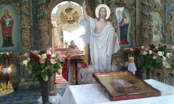 18109786_288429898276294_733123320_n